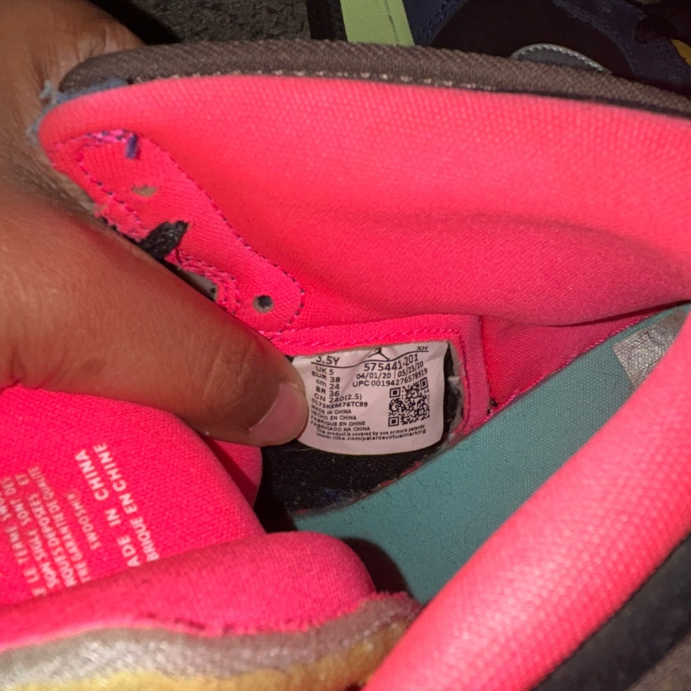 Air Jordan 1 Retro High 'Tokyo Bio Hack' Size 5.5 - Picture 5 of 7